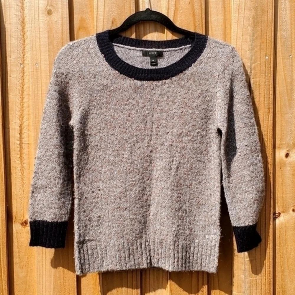 J. Crew Sweater Gray Crew Neck Sequins Size XS Preowned‎